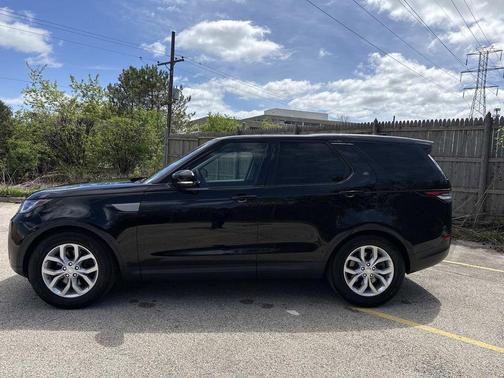 Narvik Black 2017 Land Rover Discovery SE