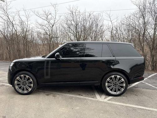 2024 Land Rover Range Rover P400 SE