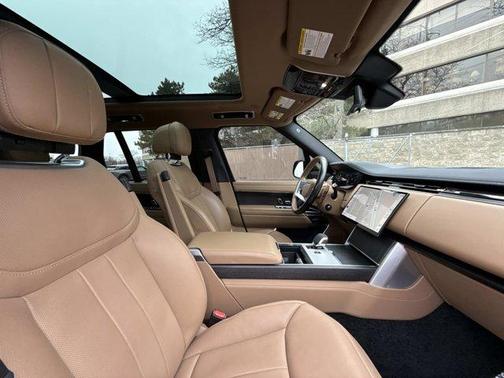 2024 Land Rover Range Rover P400 SE