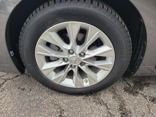 2013 Lexus ES 300h Base