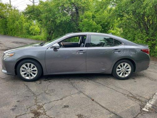 2013 Lexus ES 300h Base