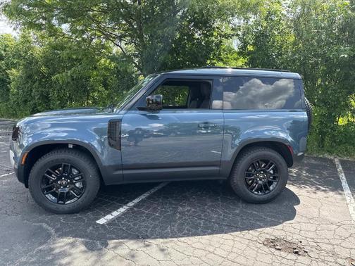 2025 Land Rover Defender P300 S