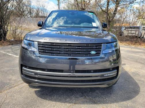 2025 Land Rover Range Rover P530 SE 7 Seat