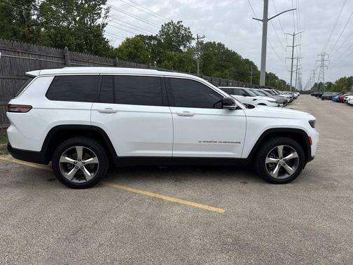 Bright White Clearcoat 2022 Jeep Grand Cherokee L Limited