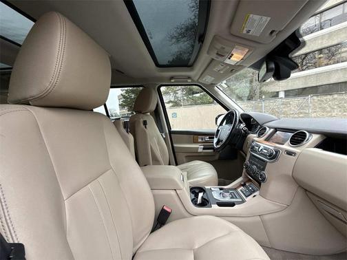 2015 Land Rover LR4 HSE