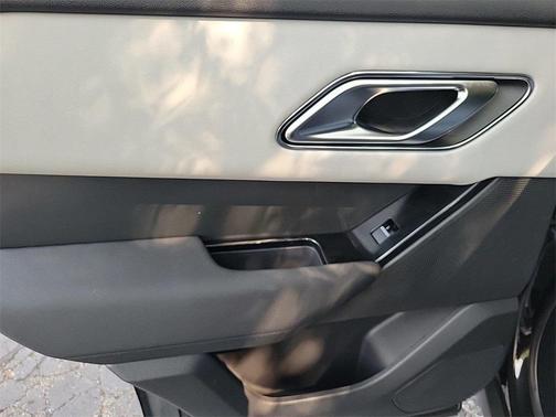 2025 Land Rover Range Rover Velar P250 Dynamic SE