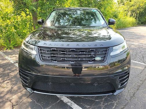 2025 Land Rover Range Rover Velar P250 Dynamic SE
