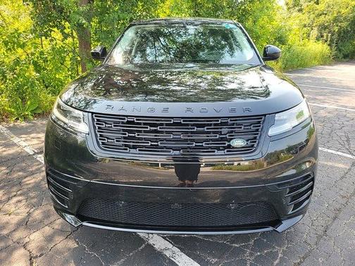 2025 Land Rover Range Rover Velar P250 Dynamic SE