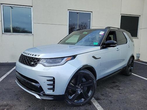 2024 Land Rover Discovery P360 Dynamic SE