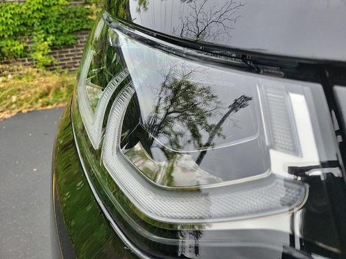 2025 Land Rover Discovery Sport S