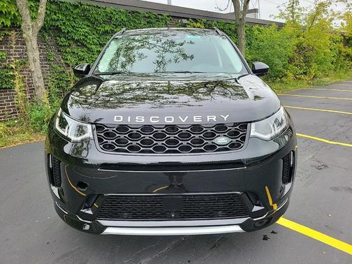 2025 Land Rover Discovery Sport S