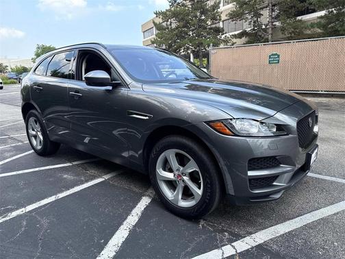 2018 Jaguar F-PACE 35t Premium