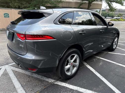 2018 Jaguar F-PACE 35t Premium