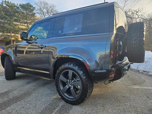 2023 Land Rover Defender 90 X-Dynamic SE