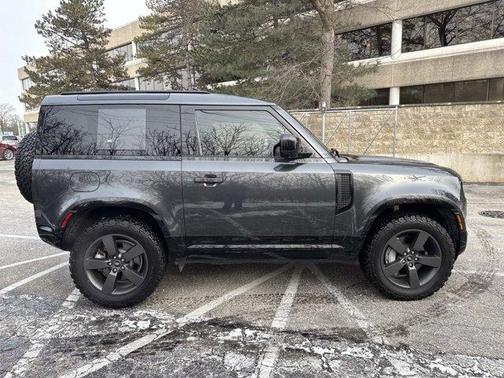 2023 Land Rover Defender 90 X-Dynamic SE