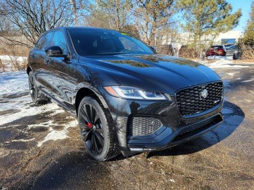 2025 Jaguar F-PACE P400 R-Dynamic S