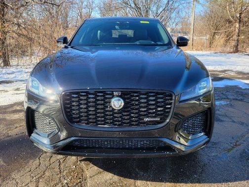 2025 Jaguar F-PACE P400 R-Dynamic S