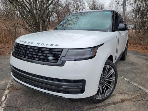 2025 Land Rover Range Rover P400 SE