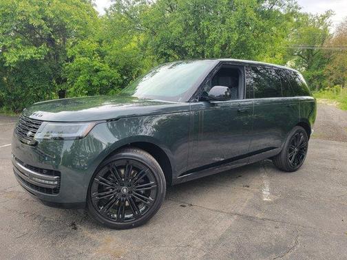 2025 Land Rover Range Rover P530 SE 7 Seat