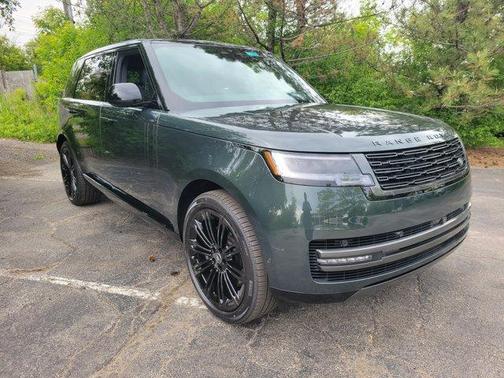 2025 Land Rover Range Rover P530 SE 7 Seat