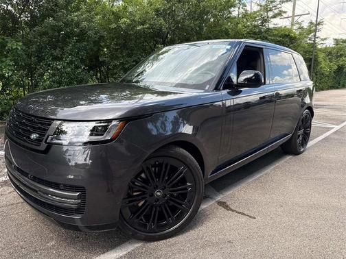 2025 Land Rover Range Rover P400 SE 7 Seat