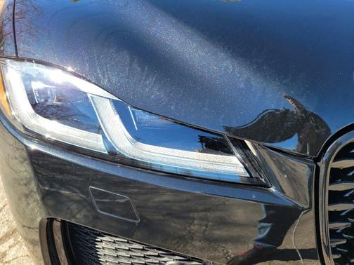 Santorini Black 2026 Jaguar F-PACE P250 R-Dynamic S