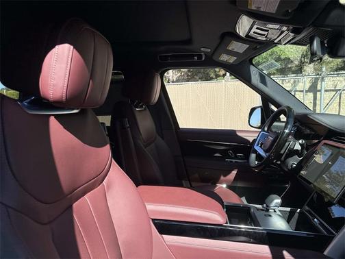 2025 Land Rover Range Rover P400 SE