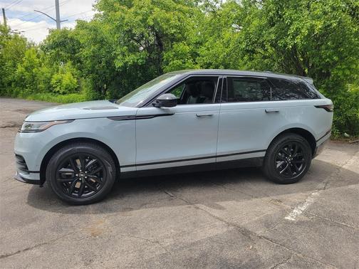 2026 Land Rover Range Rover Velar P400 Dynamic SE