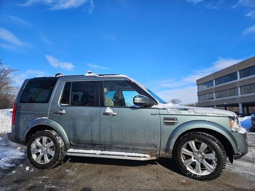 2016 Land Rover LR4 Base