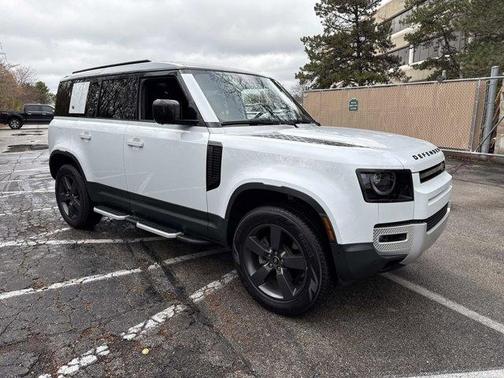 2023 Land Rover Defender 110 S