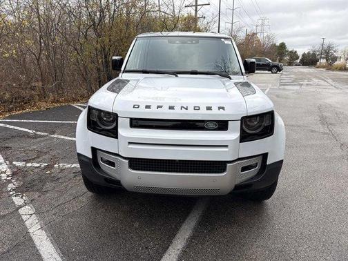 2023 Land Rover Defender 110 S