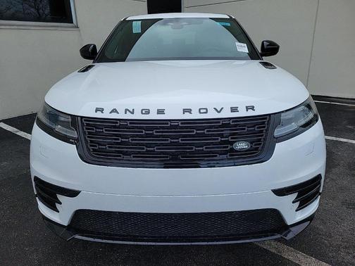 2025 Land Rover Range Rover Velar P250 Dynamic SE