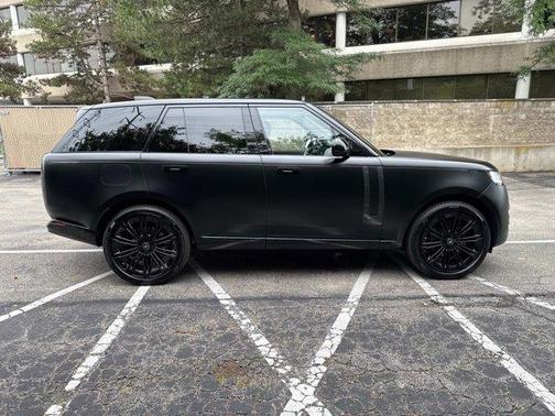 2025 Land Rover Range Rover P530 Autobiography