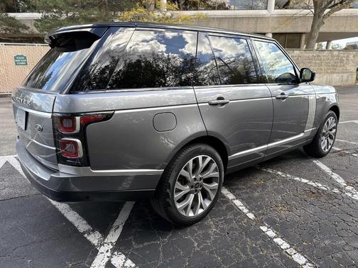 2022 Land Rover Range Rover P525 HSE Westminster