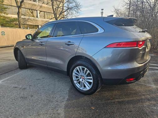 2020 Jaguar F-PACE 25t Prestige