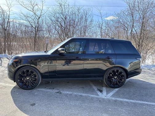 2020 Land Rover Range Rover P525 HSE