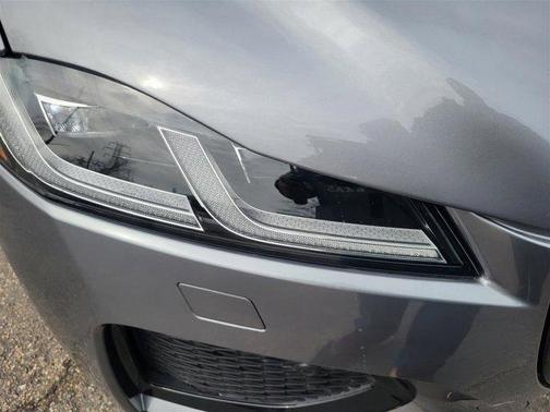 2026 Jaguar F-PACE P250 R-Dynamic S