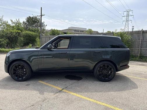 Belgravia Green 2026 Land Rover Range Rover P400 SE 7 Seat