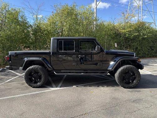 2022 Jeep Gladiator Sport