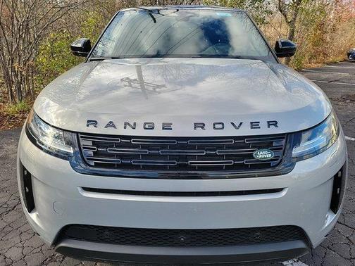 2025 Land Rover Range Rover Evoque Core S