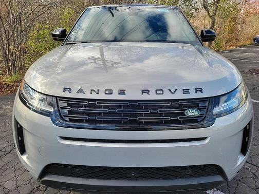 2025 Land Rover Range Rover Evoque Core S