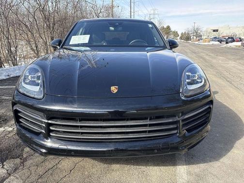 2022 Porsche Cayenne Platinum Edition