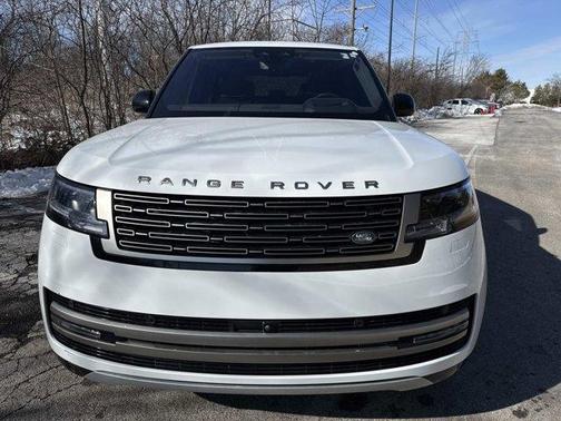 2023 Land Rover Range Rover P530 SE