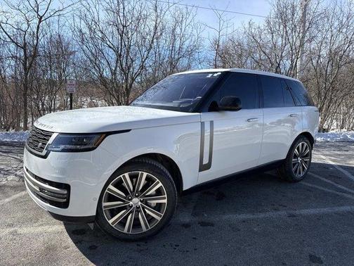 2023 Land Rover Range Rover P530 SE