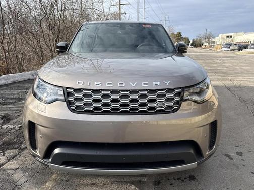 2026 Land Rover Discovery S