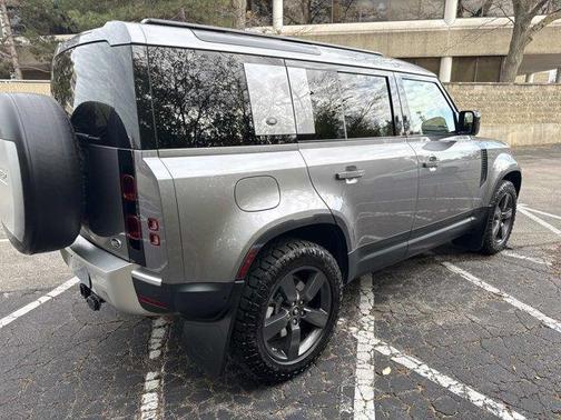 2020 Land Rover Defender 110 HSE