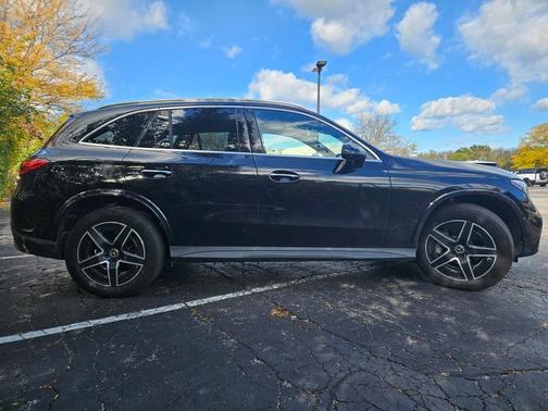 2024 Mercedes-Benz GLC 300 Base 4MATIC