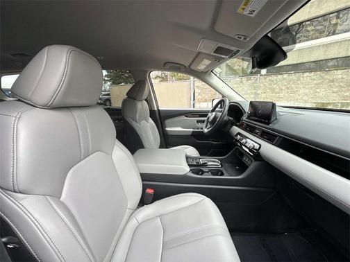 2023 Honda Pilot EX-L 8-Passenger