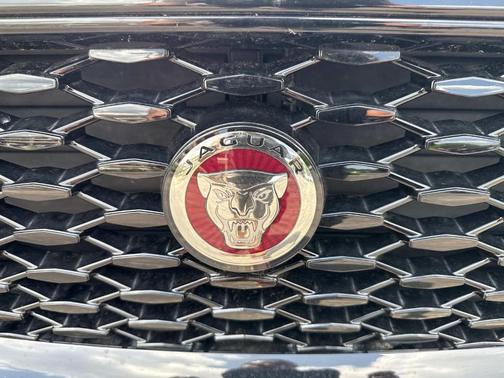 2022 Jaguar E-PACE SE