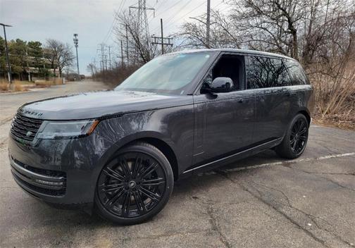 2025 Land Rover Range Rover P530 SE 7 Seat